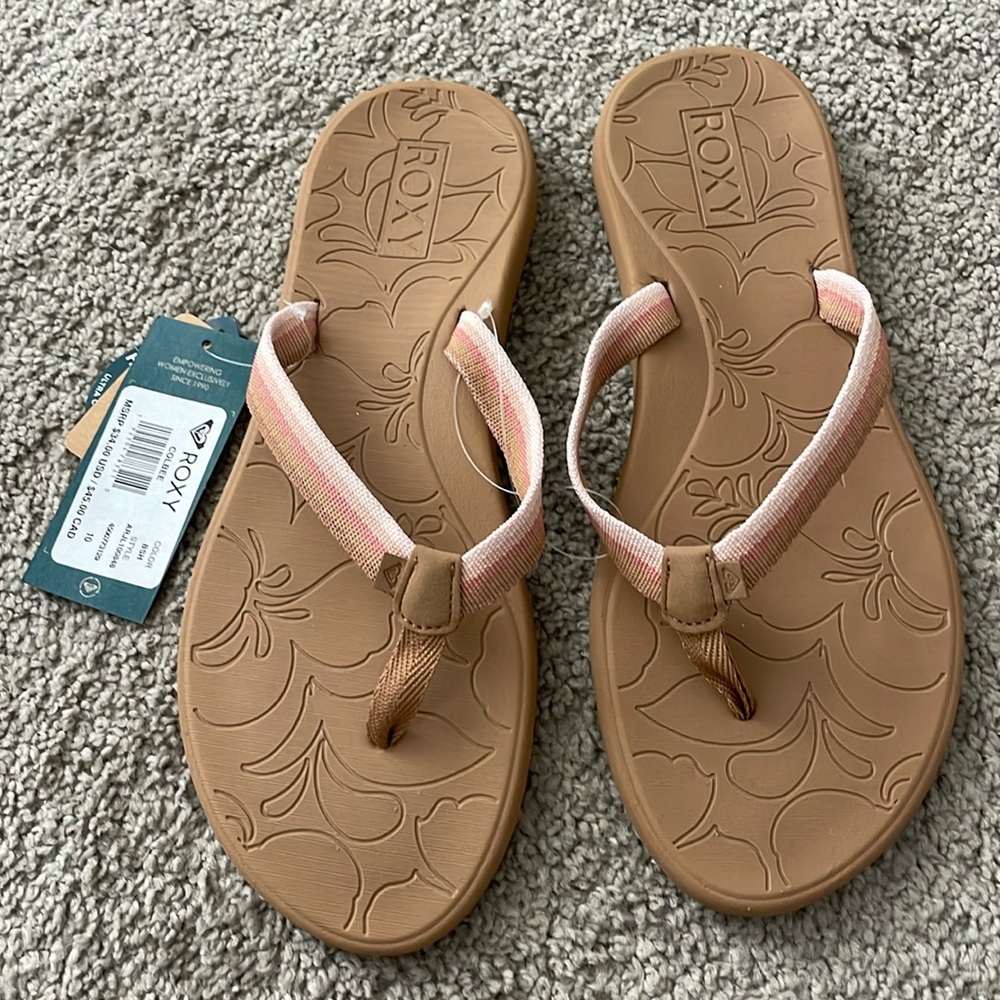 Roxy Colbee flip flops